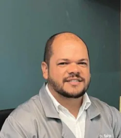 Dr. Rodrigo